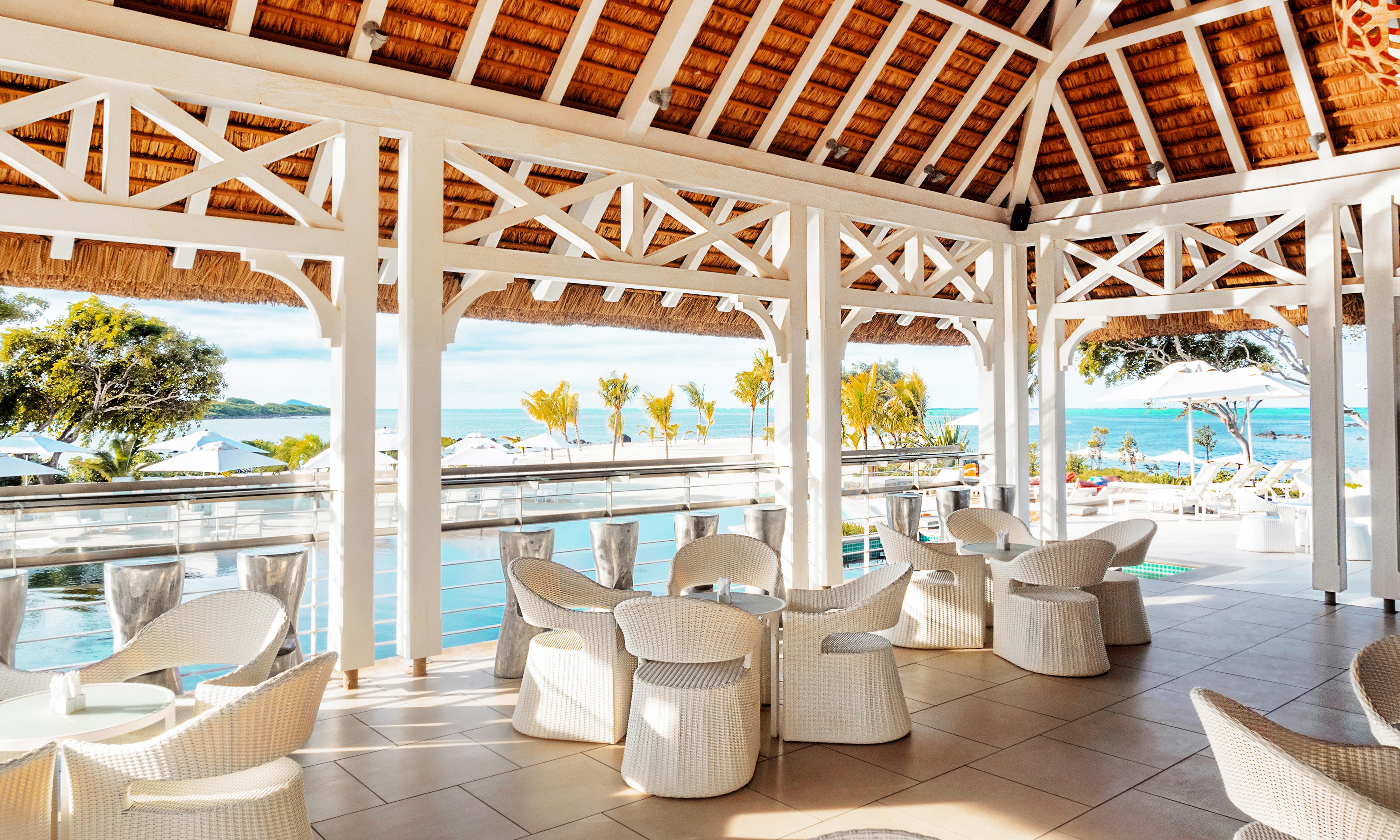 Radisson Blu Azuri Resort & Spa Roches Noires Экстерьер фото